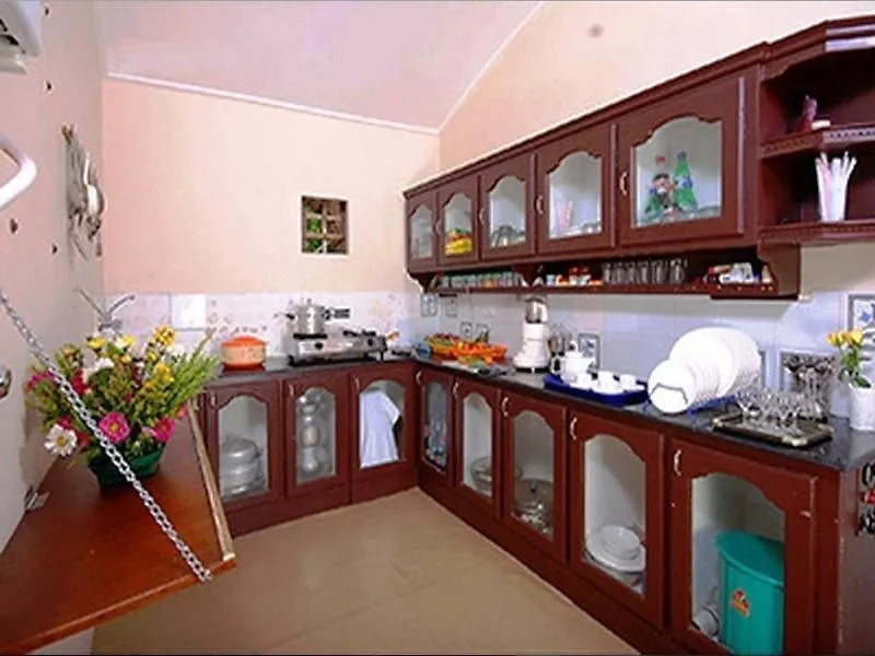 Hotel Pulickattil Houseboats Alappuzha 3*,  Indie