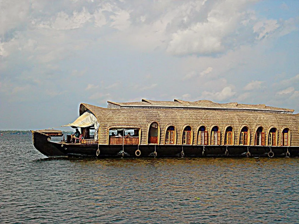 Hotel Pulickattil Houseboats Alappuzha 3*,  Indie